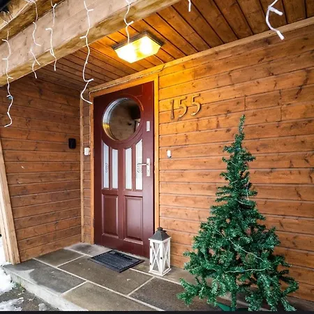 Semesterbostad Spacious Newly Renovated Family Haugen
